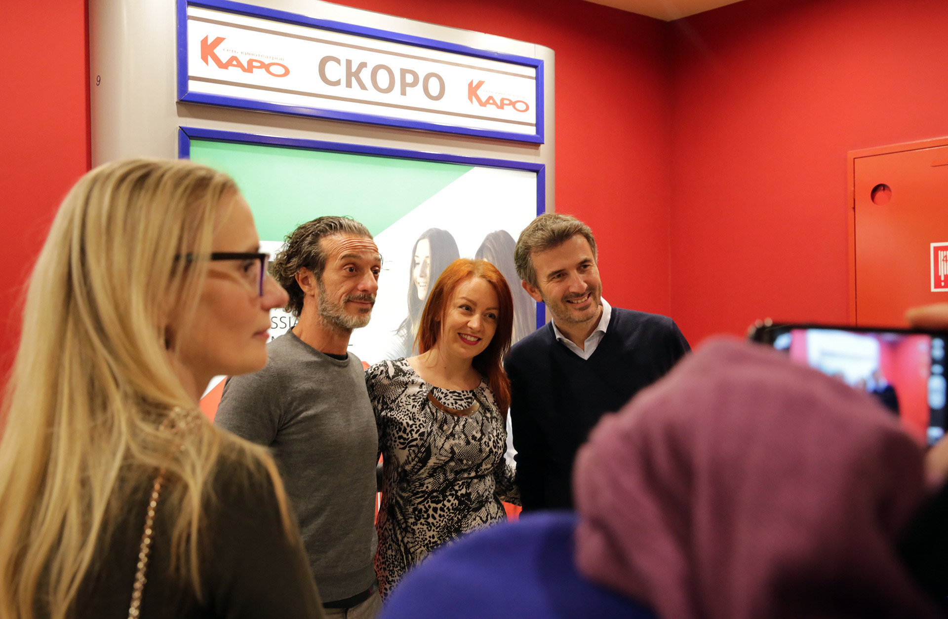 I comici Ficarra e Picone incontrano il pubblico russo al cinema Karo Oktyabr di Mosca