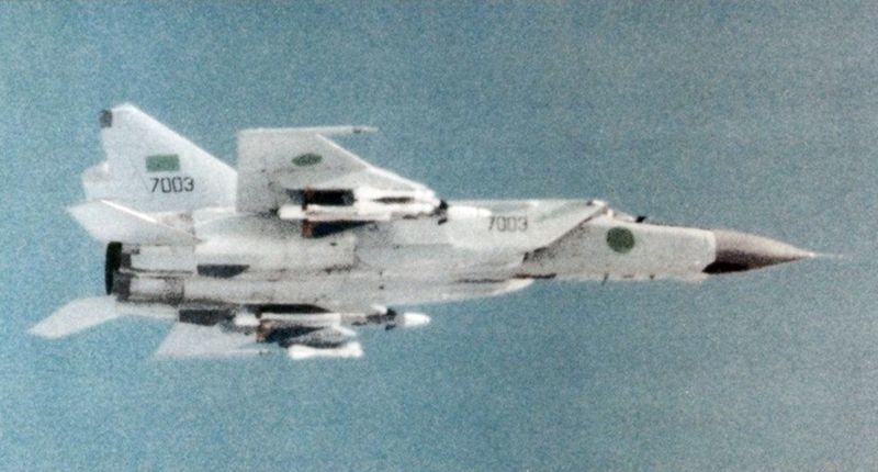 Либиски МиГ-25