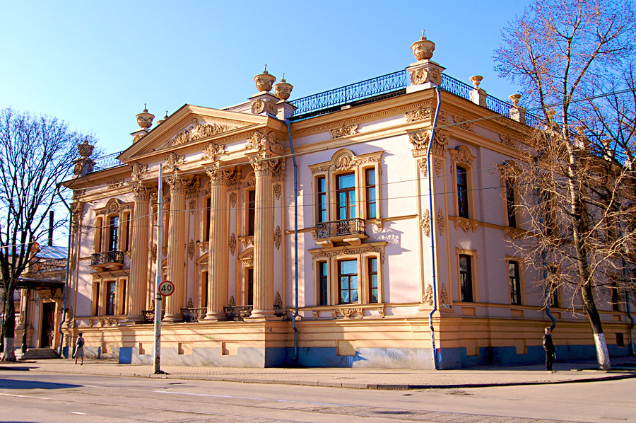 Alferaki Palace.