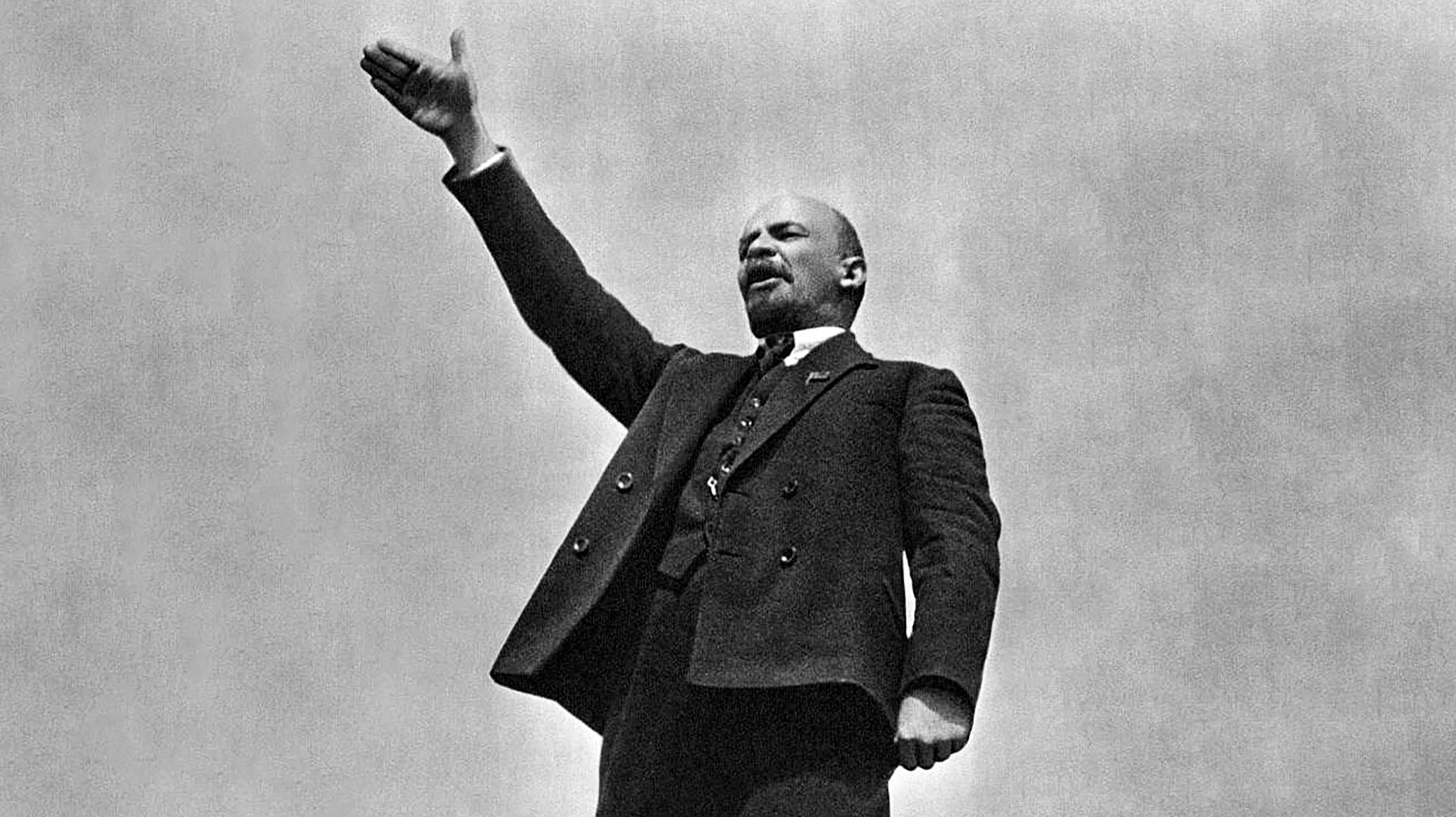 Vladimir Lenin delivering a speech at the Red Square in Moscow