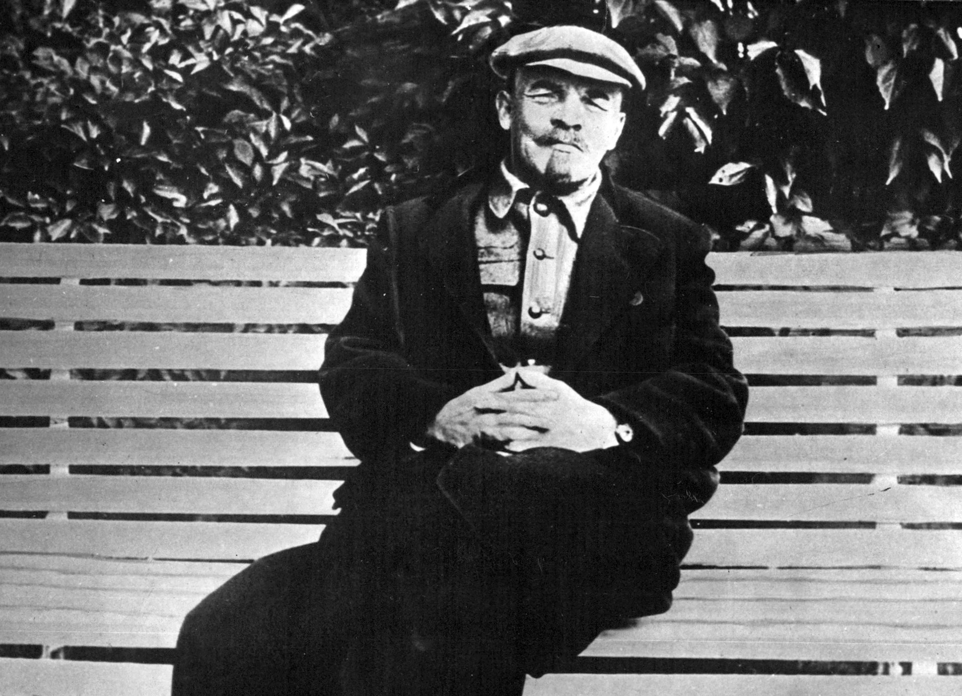 Владимир Ленин в парка 