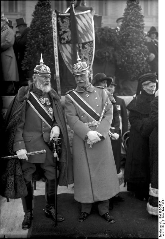 Leopold Bavarski (na slici lijevo) s bavarskim prestolonasljednikom Rupprechtom