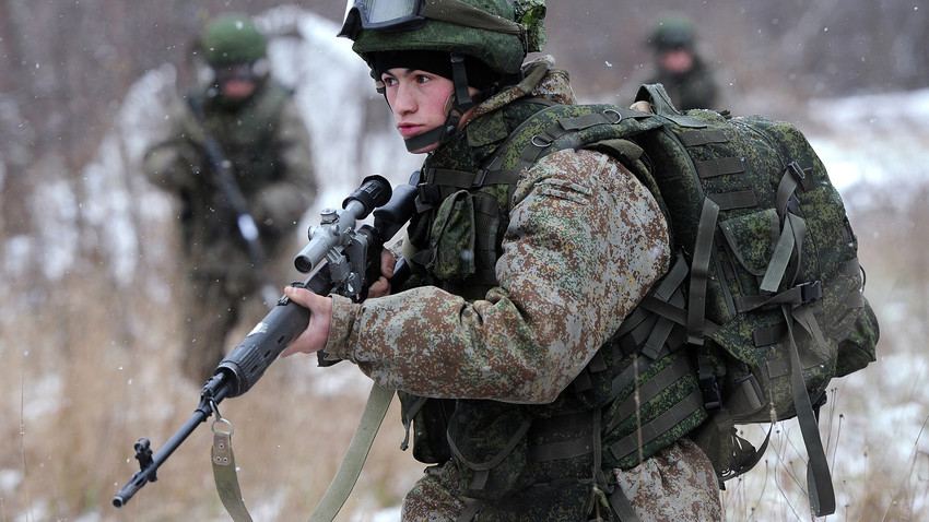 Russian soldier equipped in new battle gear Ratnik-2.