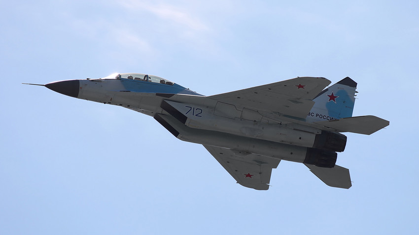 The first and biggest premiere of 2017 is the 4++ generation fighter jet MiG-35.