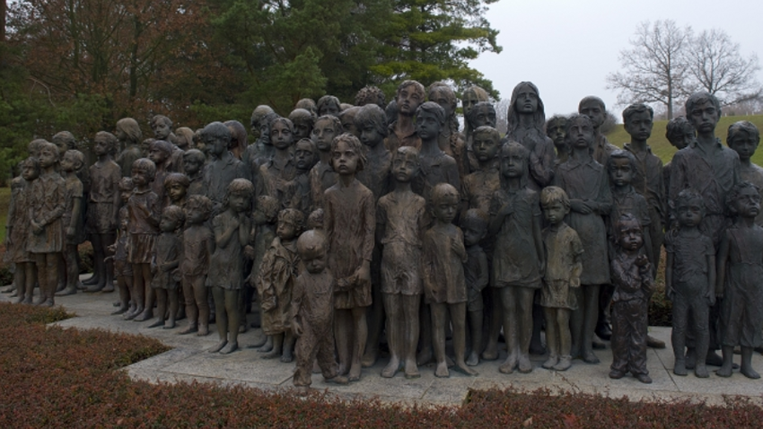 Spomenik otrokom Lebensborna v vasi Lidice, Češka