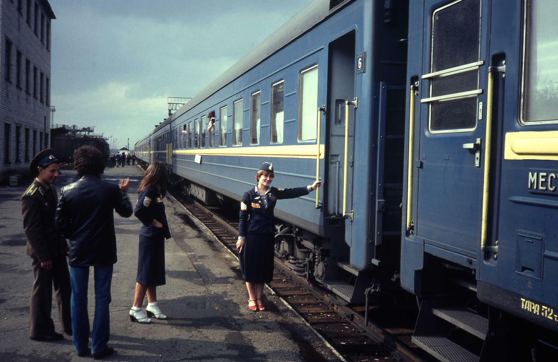 Treno in partenza, foto scattata nel 1982
