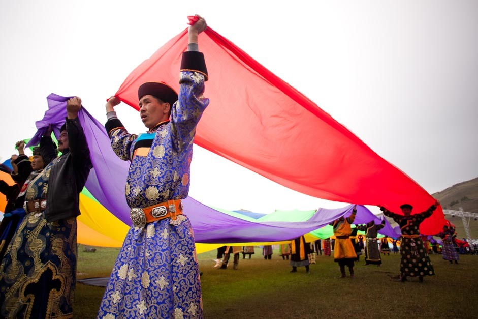 Burjati na festivalu narodne kulture v Irkutski regiji