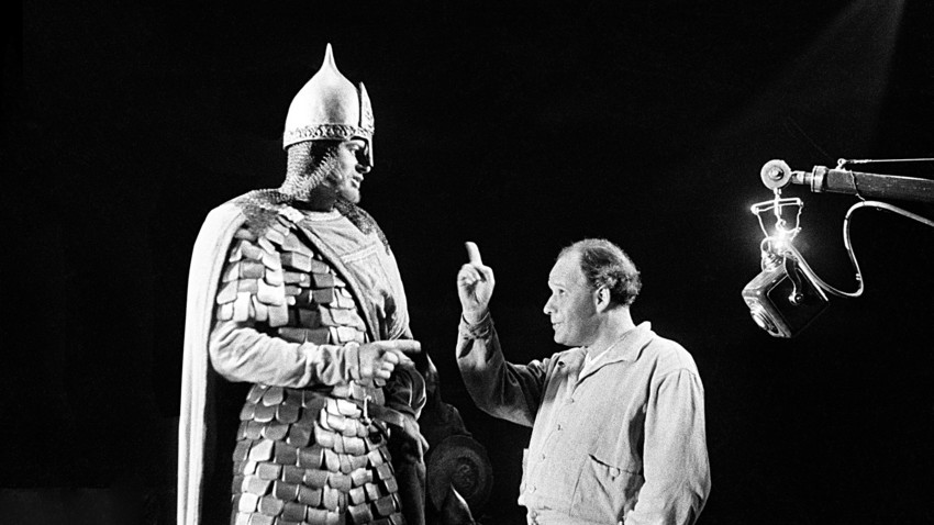 Actor Nikolai Cherkasov and director Sergei Eisenstein at the shooting of the film "Alexander Nevsky." Moscow, 1938. 