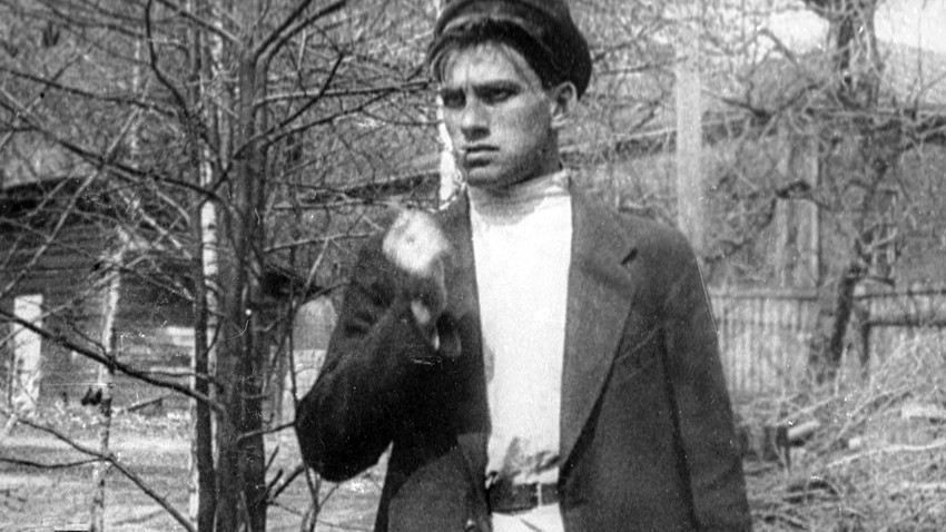 Young Vladimir Mayakovsky looked like he is ready to fight anyone who is on his way. This might be a wrong impression but sometimes writer did get into fights, even with each other
