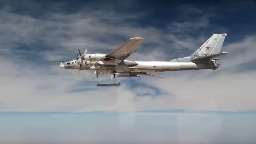 Tu-95MS s krstarećim raketama H-101