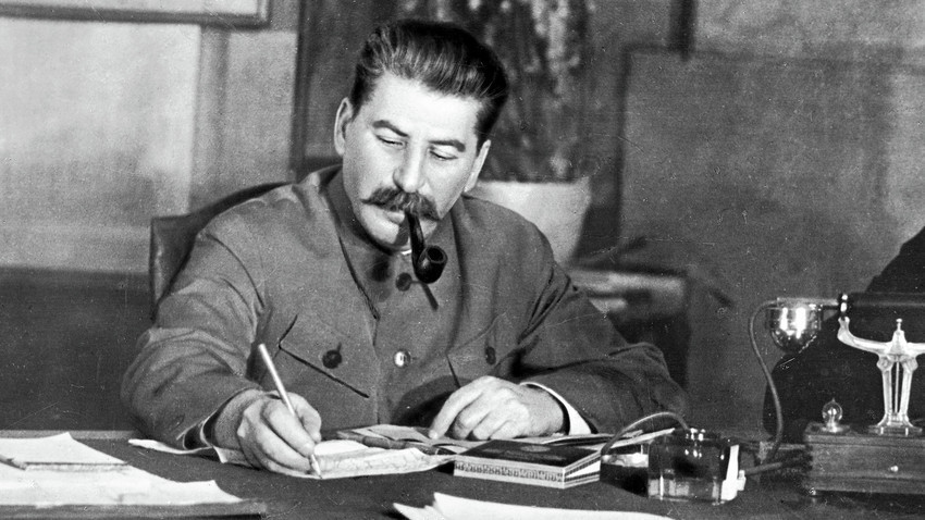 Josef Stalin meluncurkan beberapa kampanye represif selama masa pemerintahannya, termasuk kepada orang-orang Yahudi Soviet.