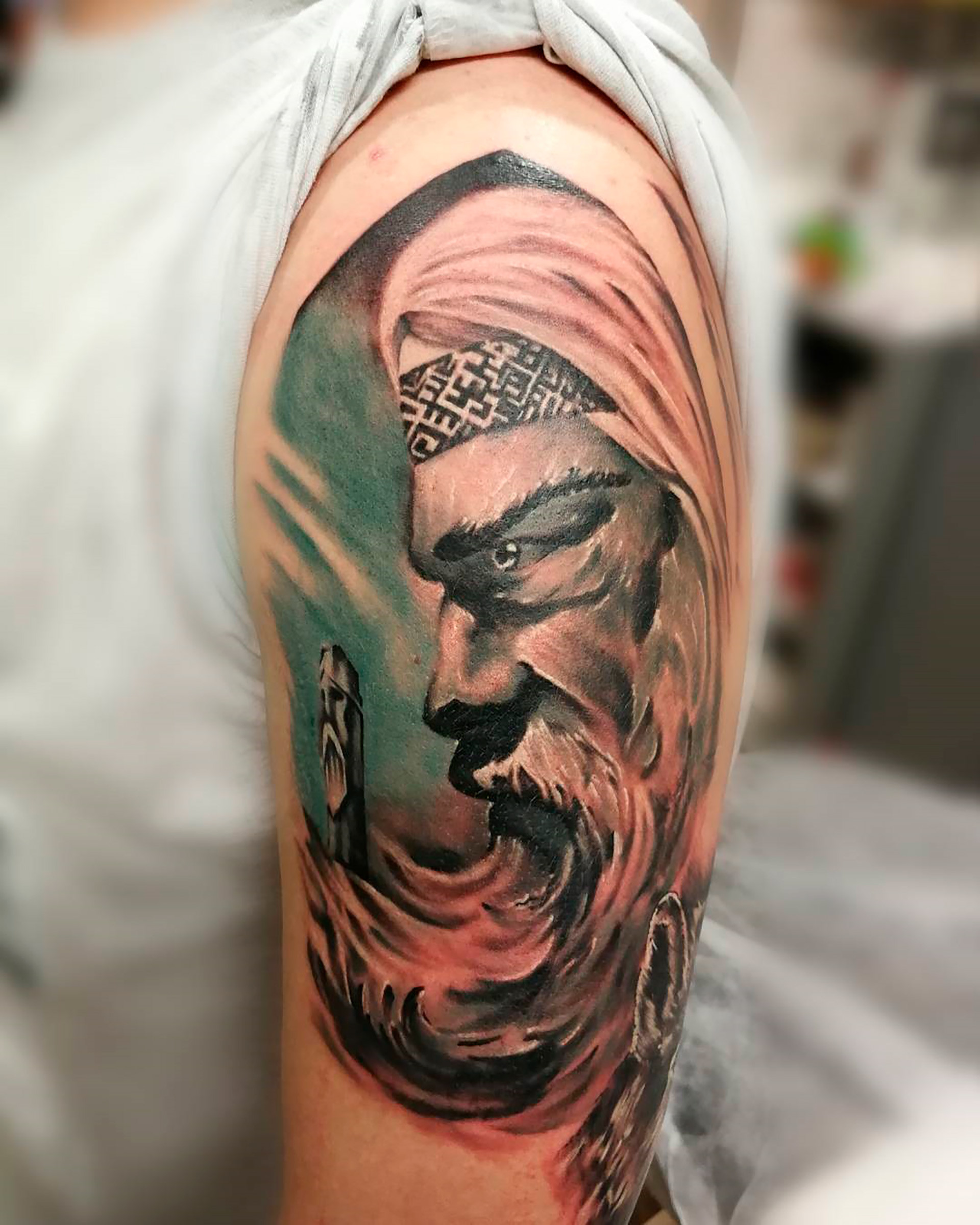 Avoir sa patrie dans la peau: des tatouages aux couleurs de la Russie ...