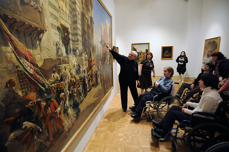 A charitable guided tour hosted by the State Russian Museum on the Day of Disabled Persons