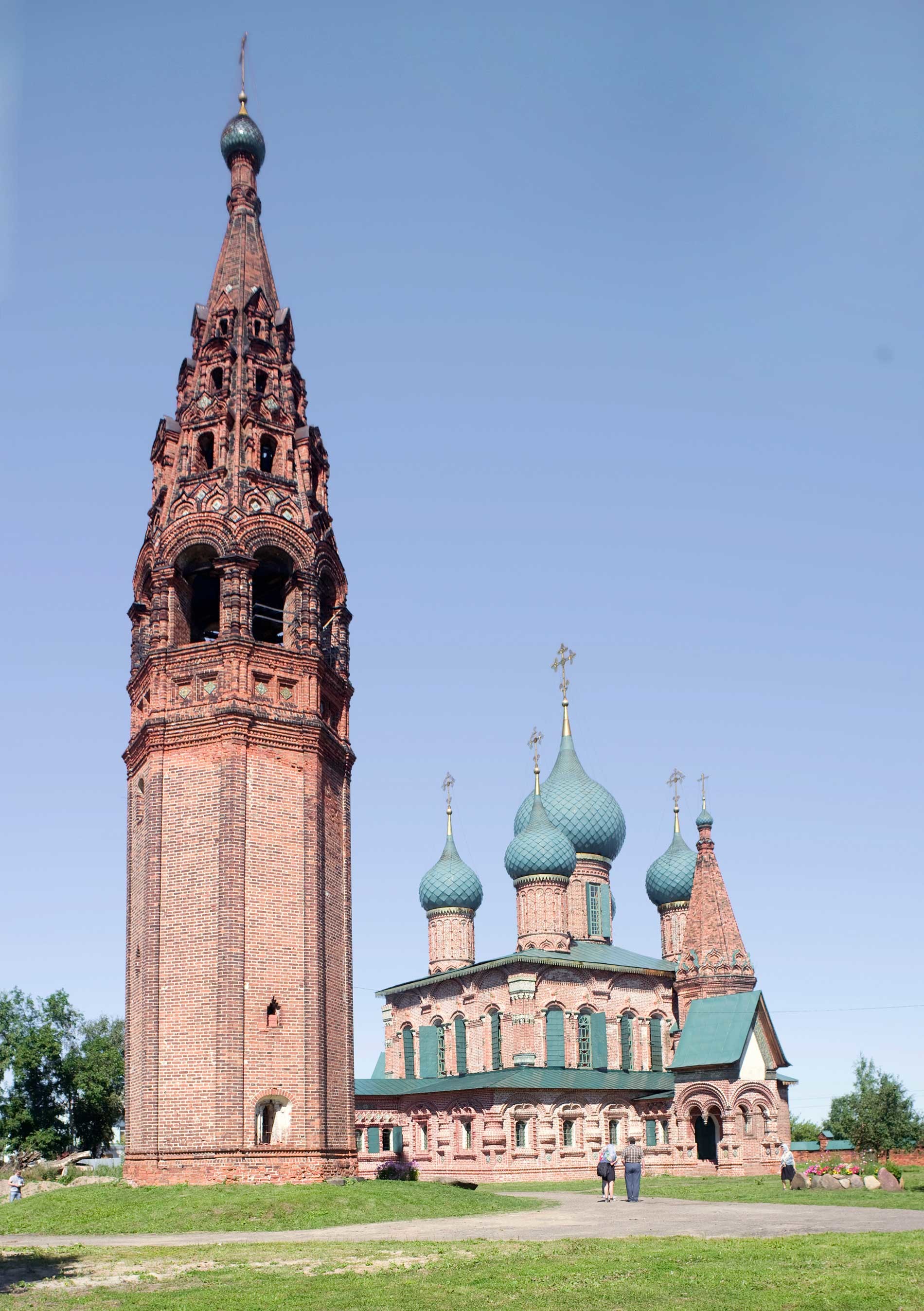 Korovniki ensemble. Bell tower with Church of St. John Chrysostome. Southwest view. August 15, 2017.