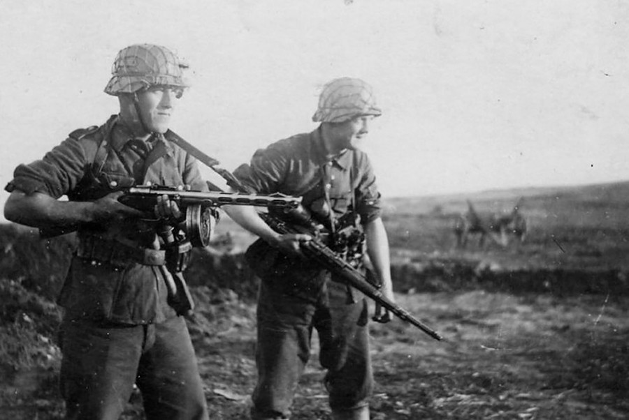 How Soviet and German troops used trophy weapons during WWII - Russia ...