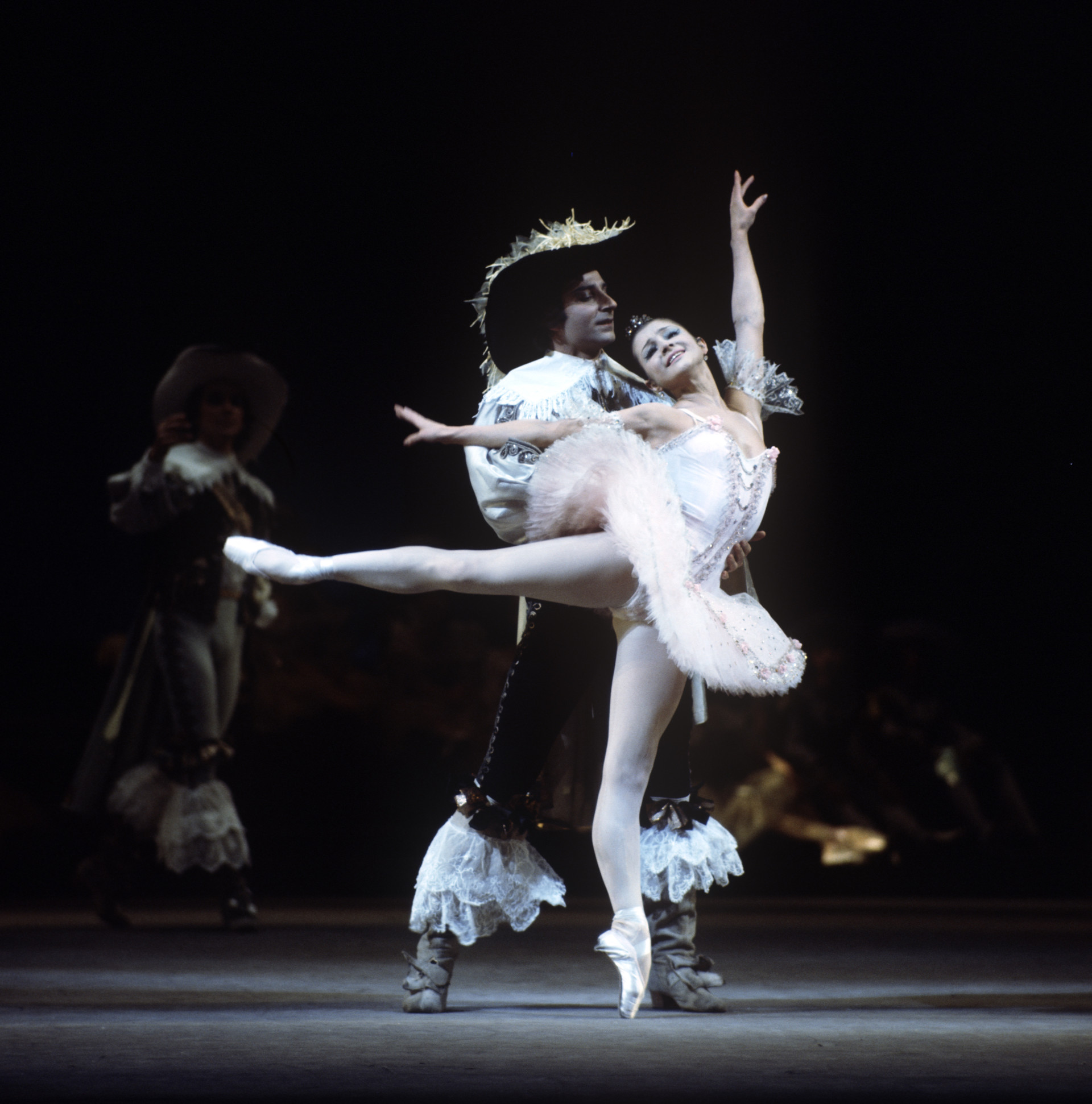 Yekaterina Maksimova as Princess Aurora and Azary Plisetsky as Suitor in a scene from Pyotr Tchaikovsky's ballet Sleeping Beauty. 1978. 