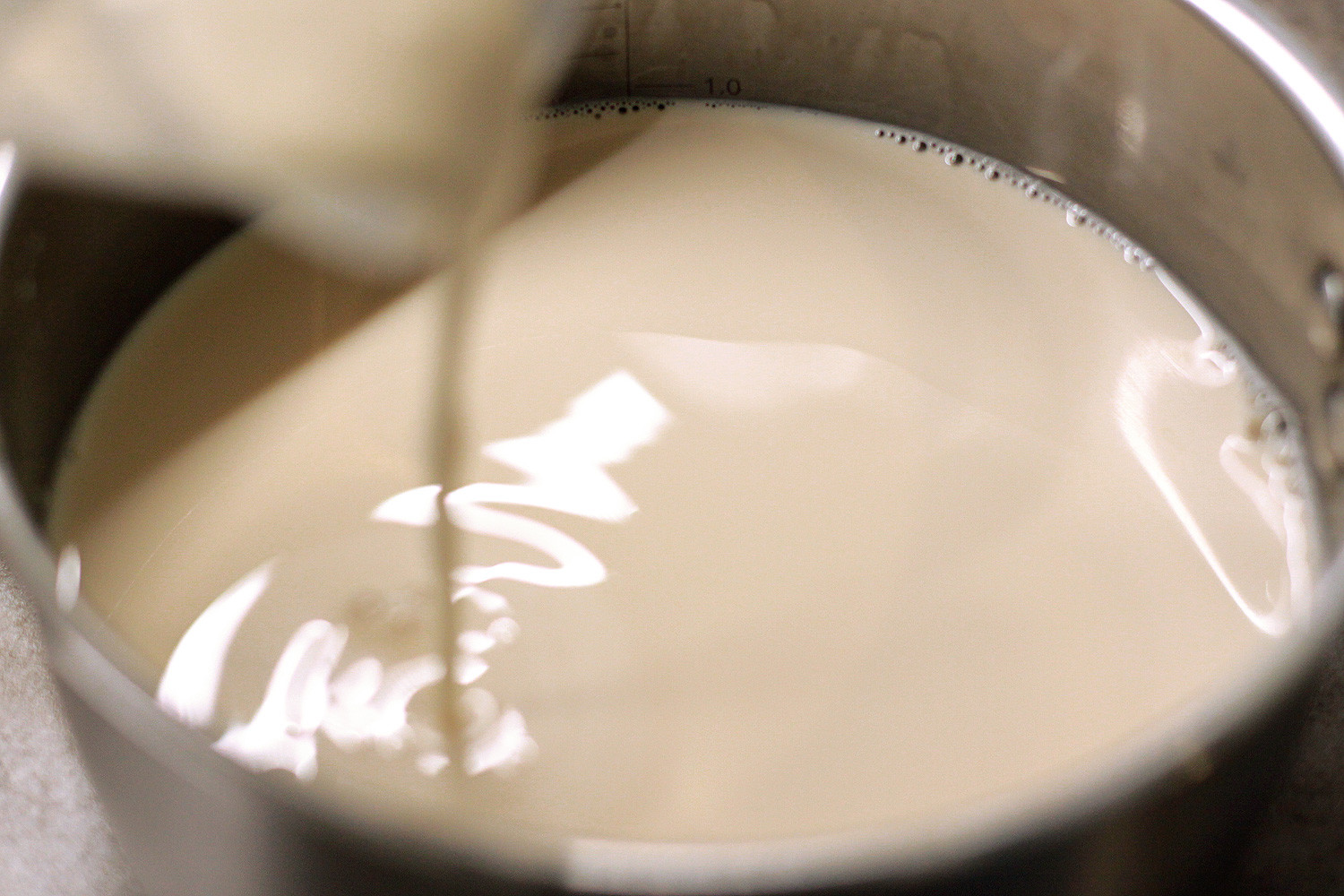 Gebackene Milch und Karamellgeschmack: Was Rjaschenka so besonders ... Gebackene Milch und Karamellgeschmack: Was Rjaschenka so besonders ...