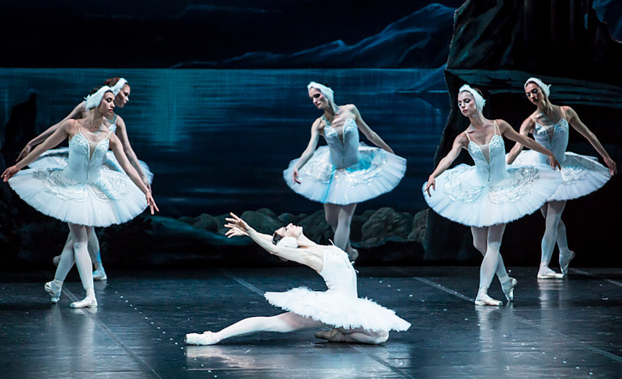 ‘O Lago dos Cisnes’ no Teatro Alexandrinsky