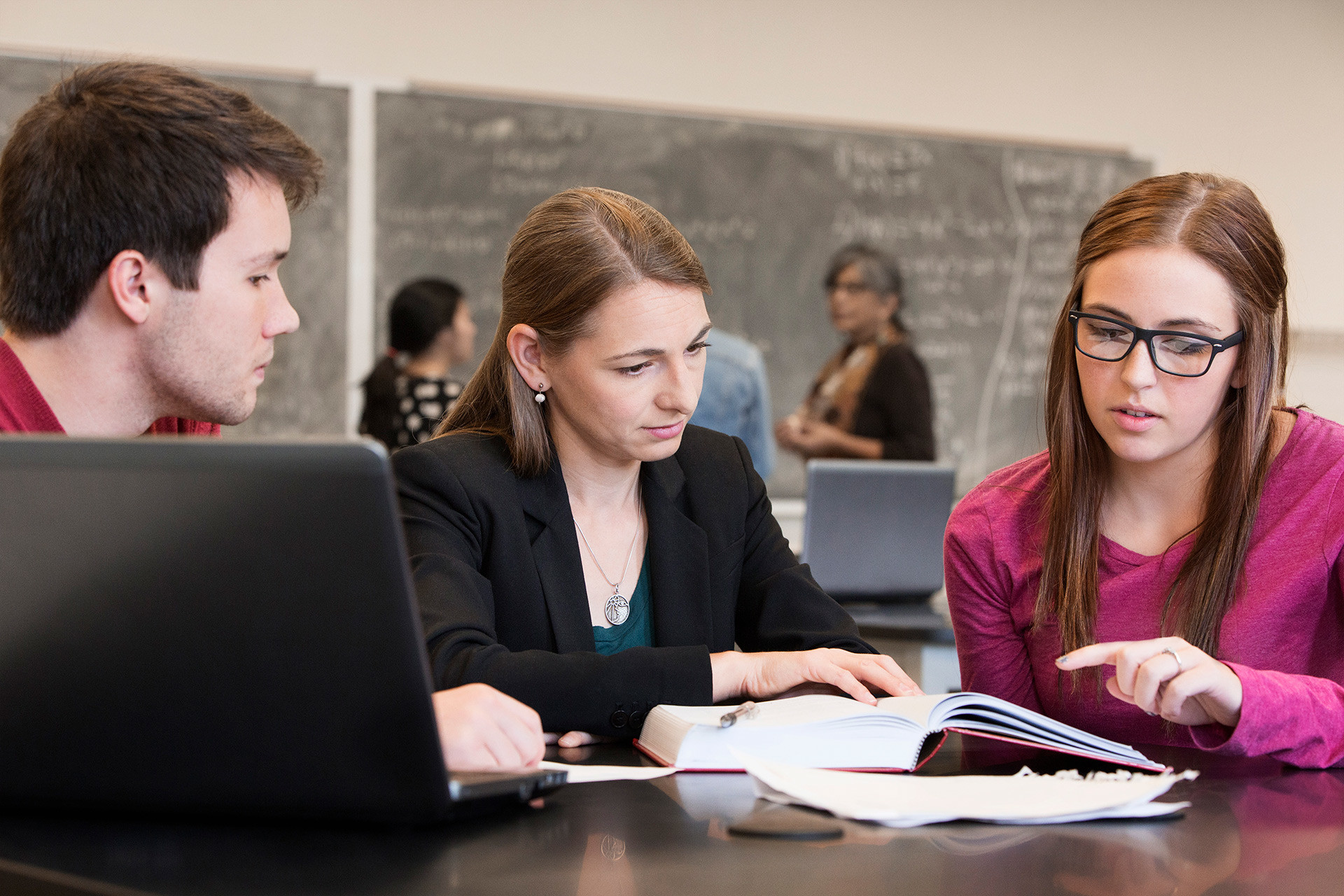 Tre opportunità di lavoro part-time per gli studenti stranieri in