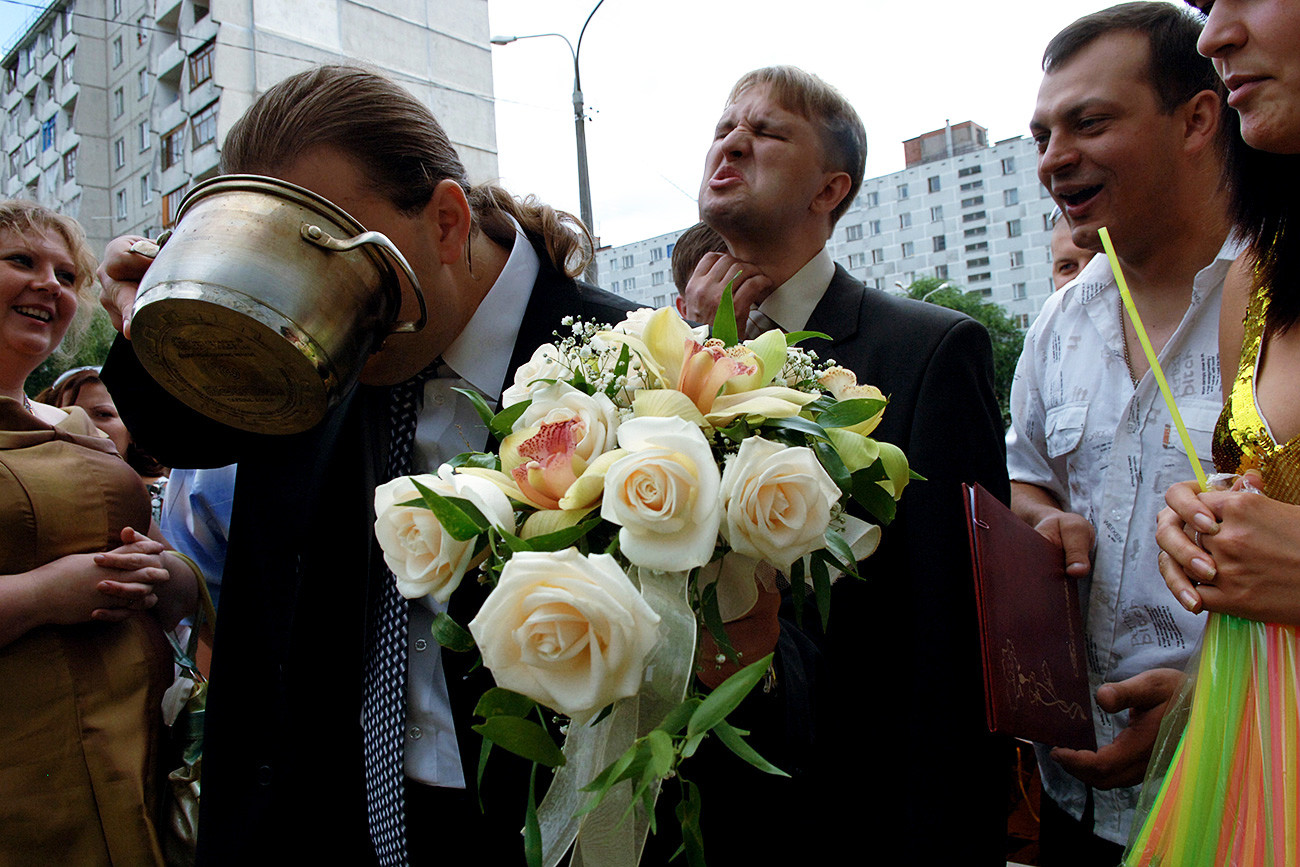 Upacara pernikahan di Rusia sarat berbagai ritual dan tradisi.