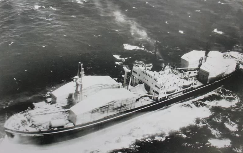 Советски брод со нуклеарни ракети