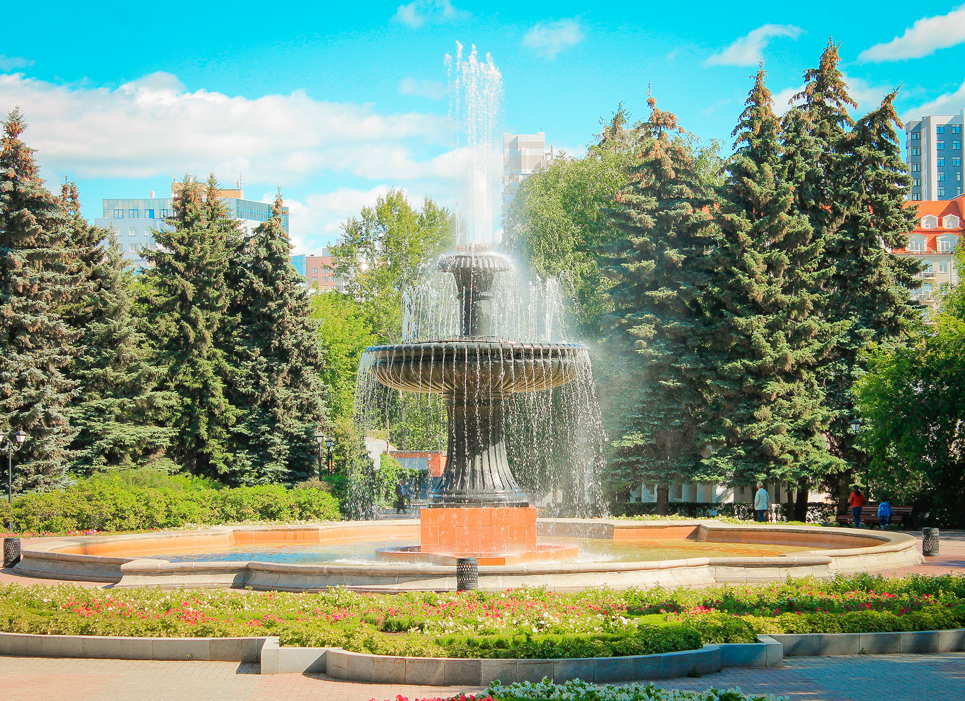 Uno de los numerosos parques de Ekaterimburgo.