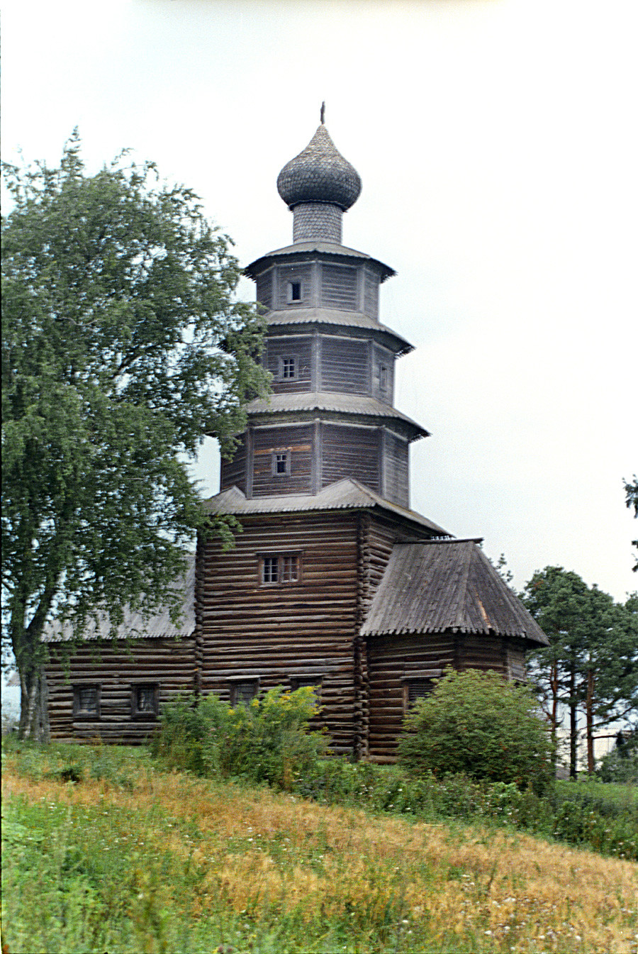 Church of the Tikhvin Icon (Old Church of the Ascension), southeast view.  Aug. 18, 2006.