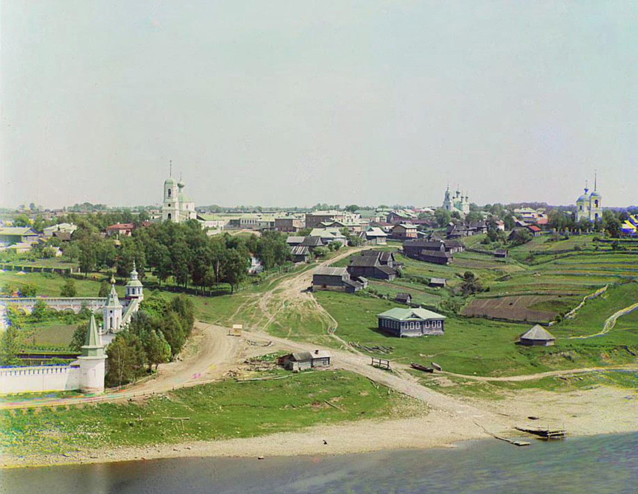 Vista de la ciudad de Stáritsa.