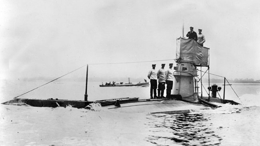 Primera Guerra Mundial, submarino inglés, 1914.