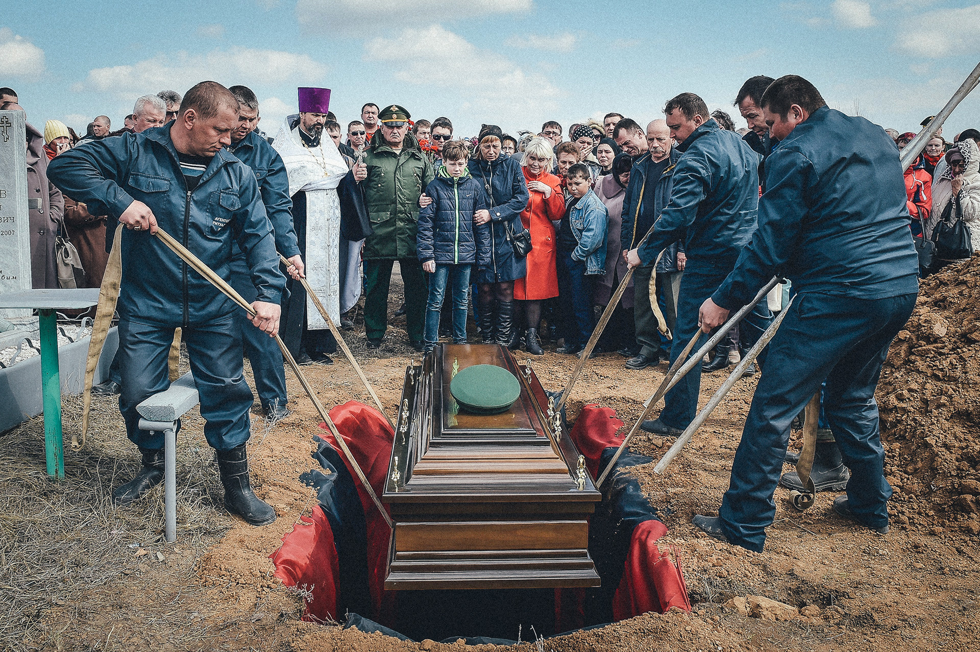 Burial of a military man