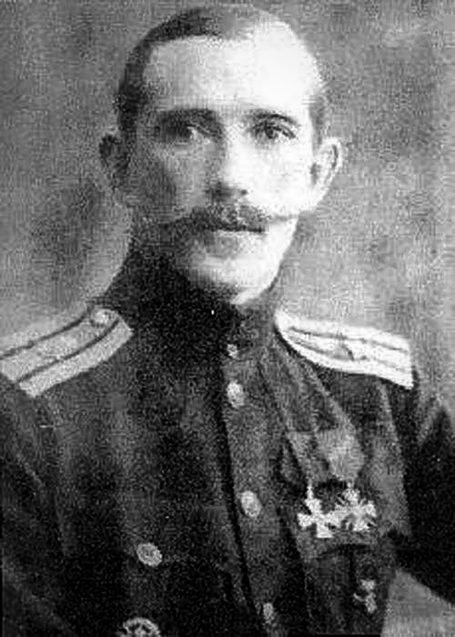 Александар Казаков