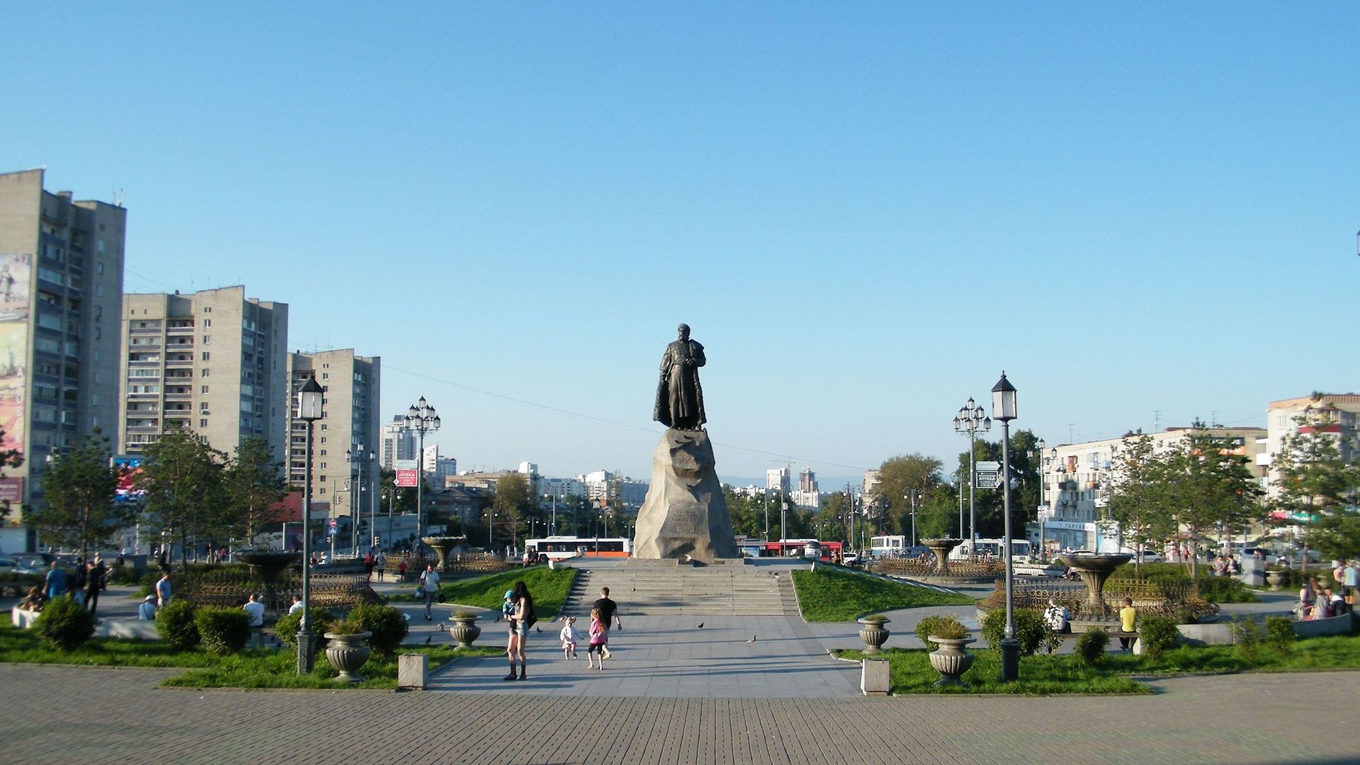 Habarovsk, trg s spomenikom Jerofeja Habarova, ruskega podjetnika in raziskovalca Daljnega vzhoda