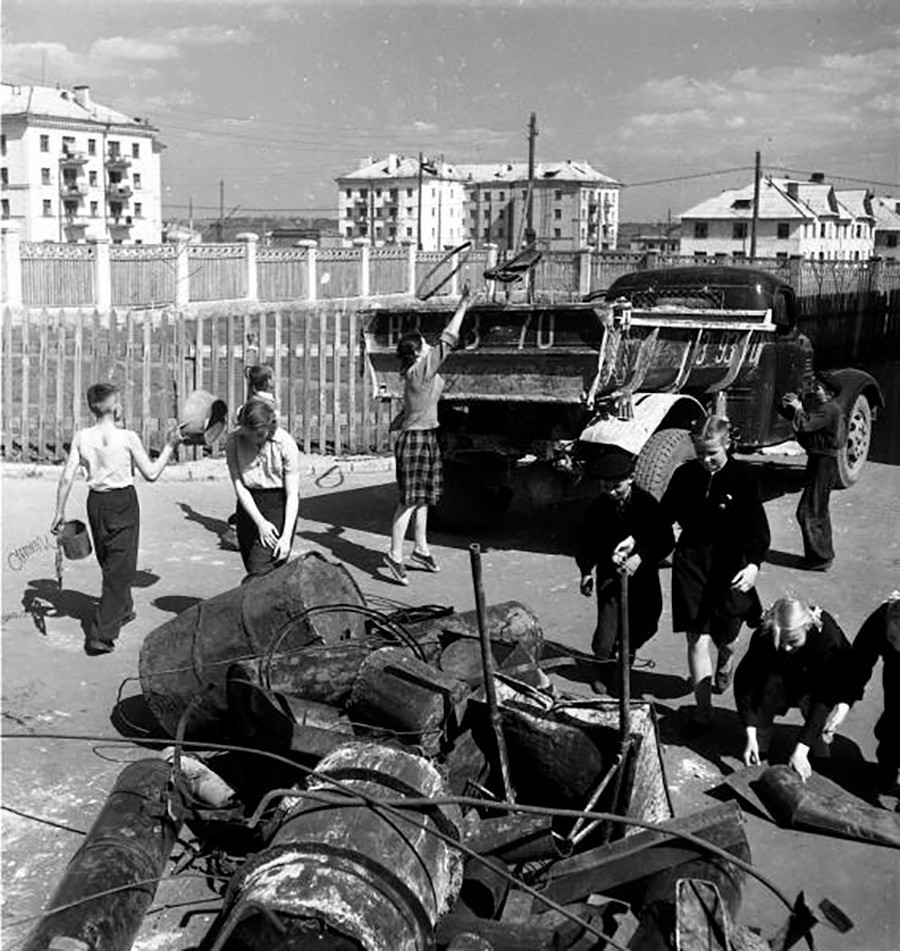 廃棄物の回収。1950年。