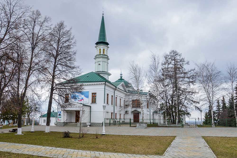 Masjid Tukayev.