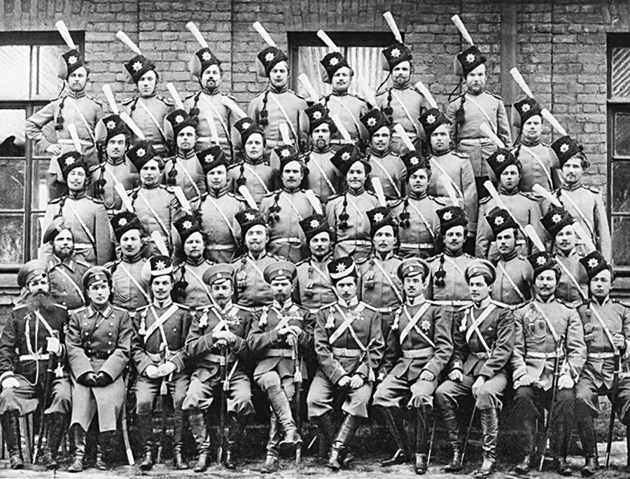 La Garde russe: petite histoire illustrée de ces unités d’élite