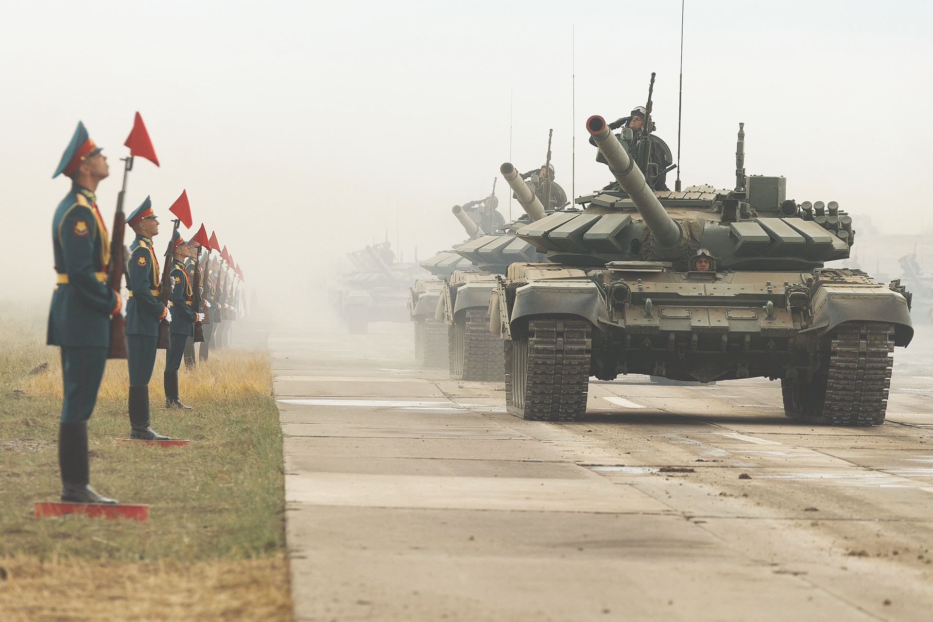 FOTO: Latihan Militer Terbesar Rusia Dalam 40 Tahun, Ajang Unjuk ...