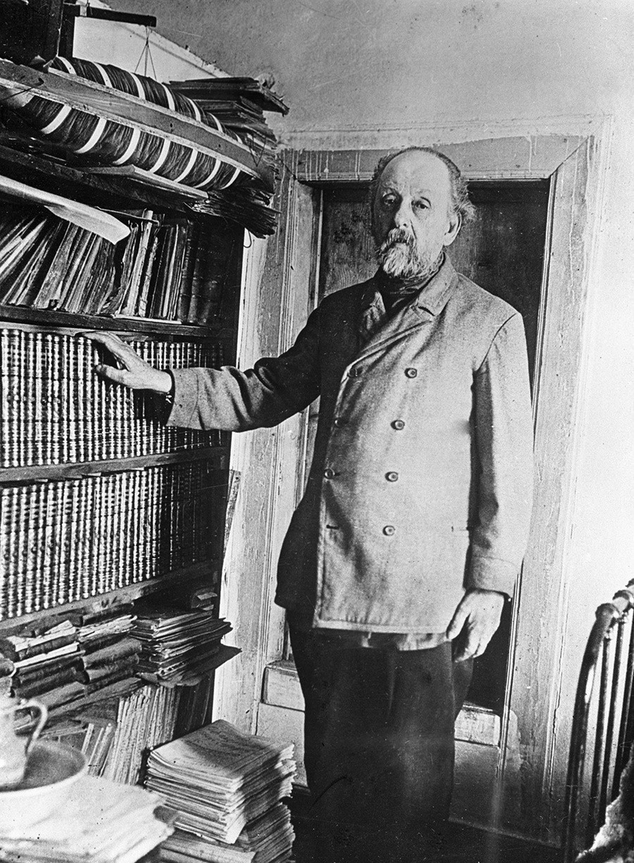 Konstantin Ciolkovski (1857-1935), ruski in sovjetski raketni znanstvenik in pionir teoretske kozmonavtike