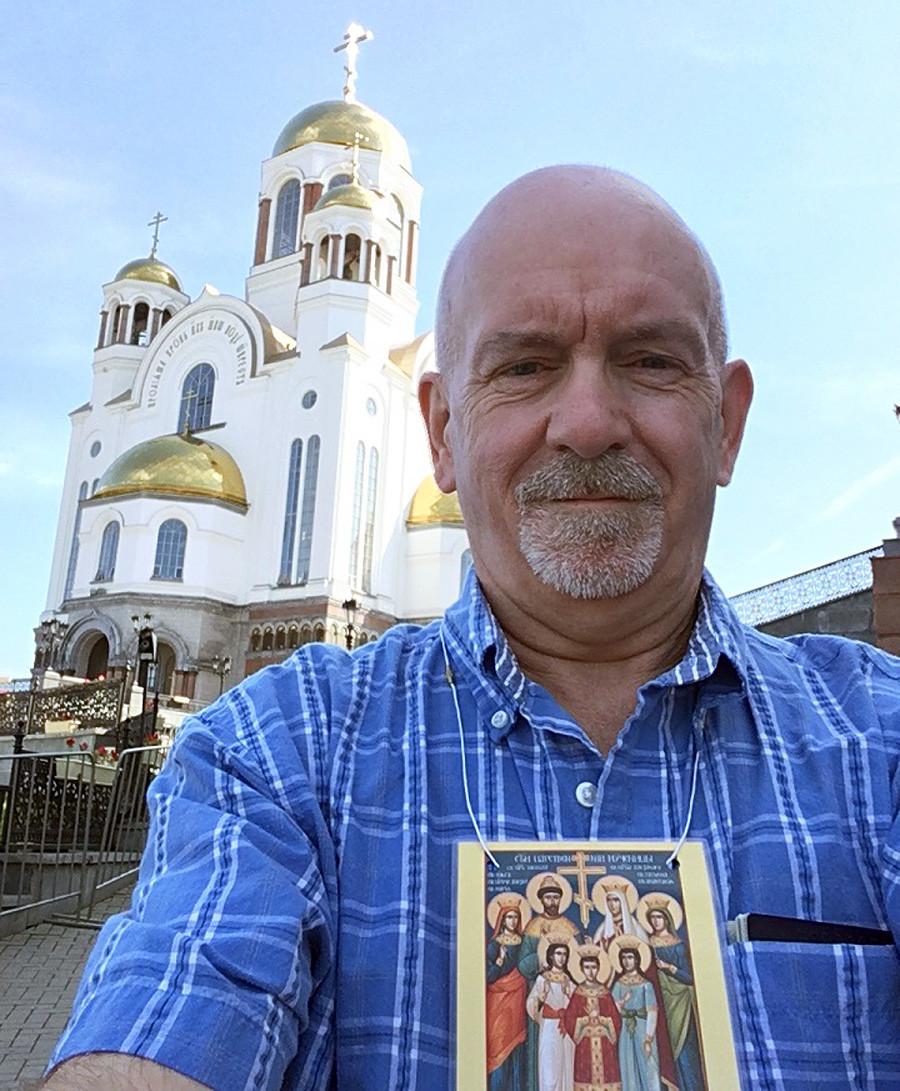 Paul Gilbert at the Church on the Blood, Ekaterinburg, 2018