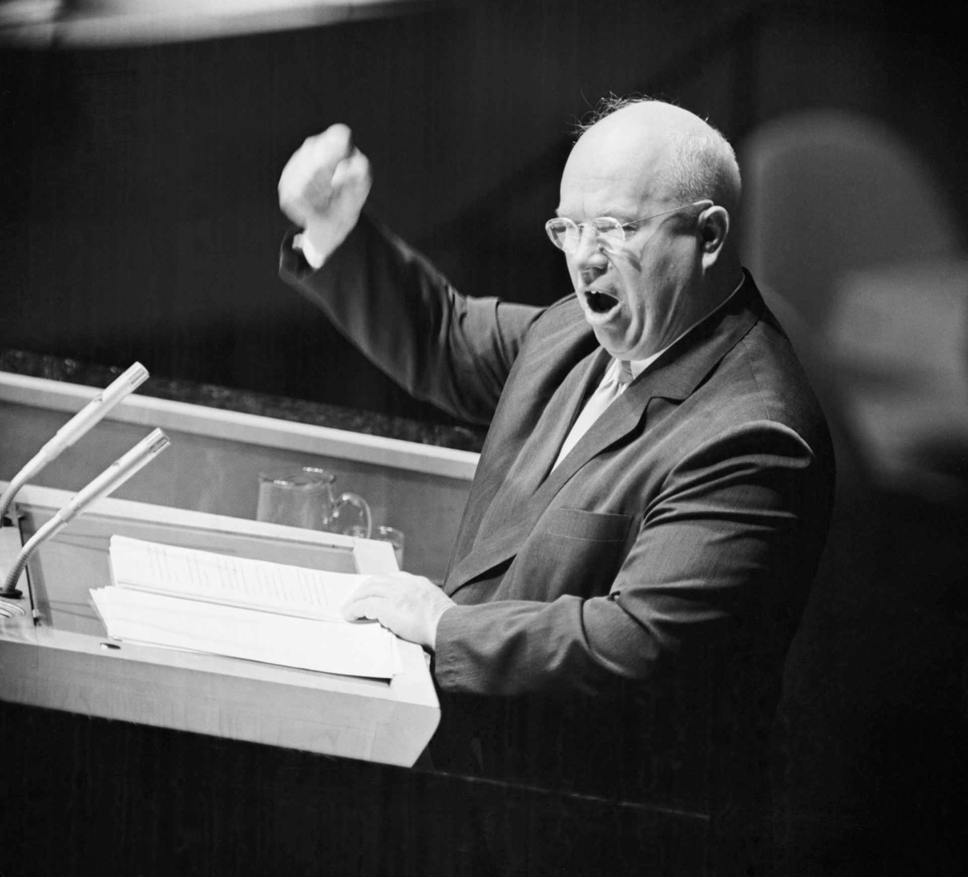 Nikita Khrushchev davanti all'Assemblea delle Nazioni Unite il 23 settembre 1960