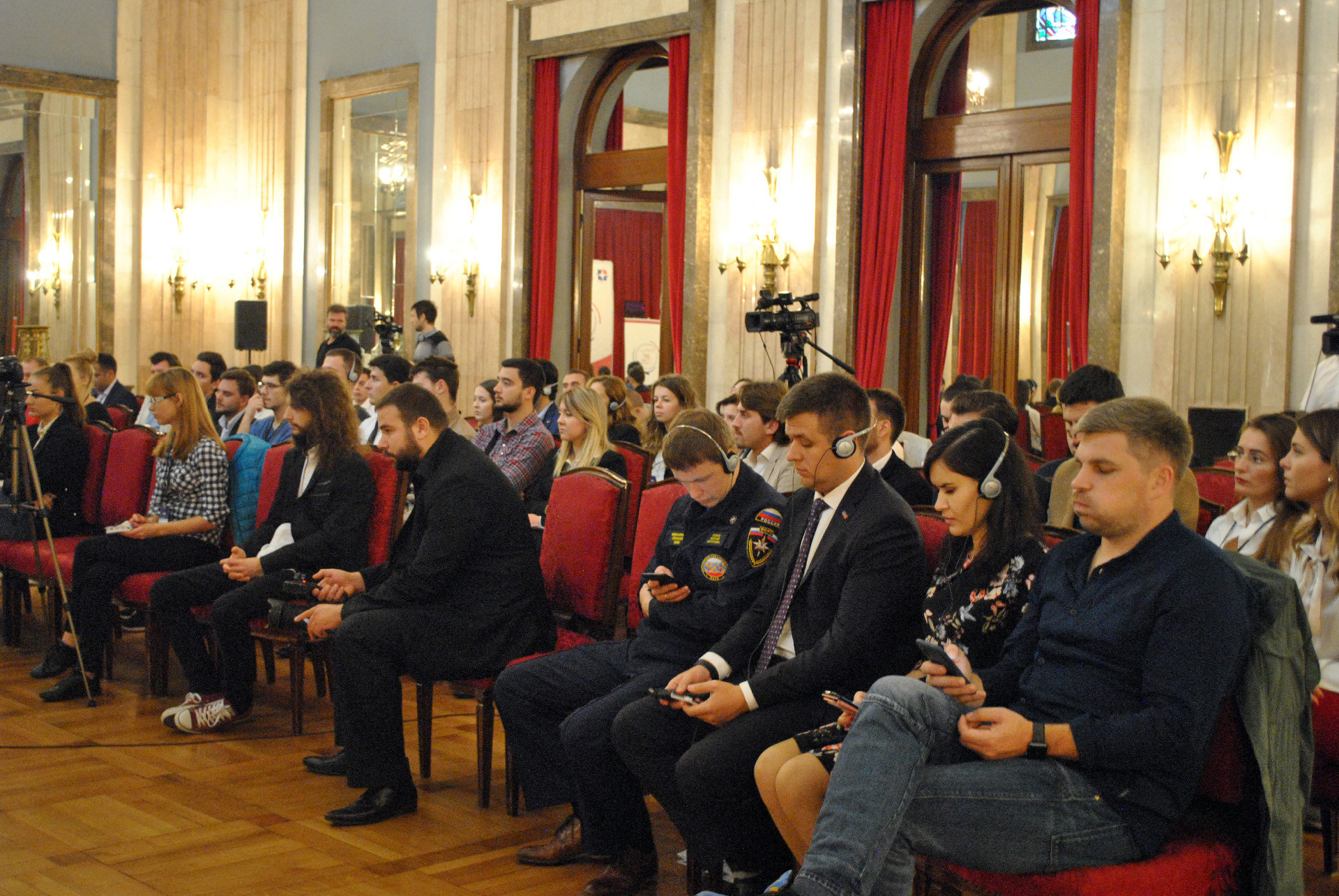 Конференција младих лидера Русије и Србије