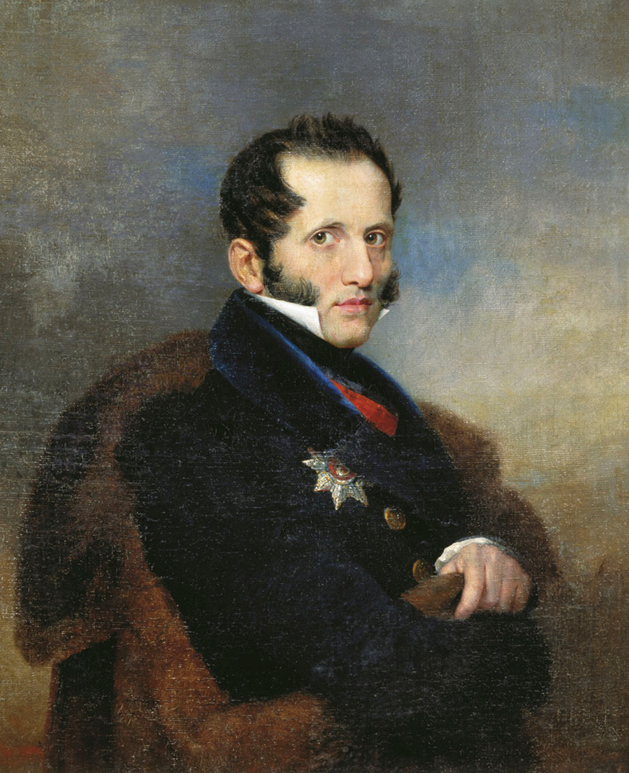 Sergey Uvarov (1786 - 1855), Menteri Pendidikan Rusia (1833 - 1849), pencipta 'triad'.