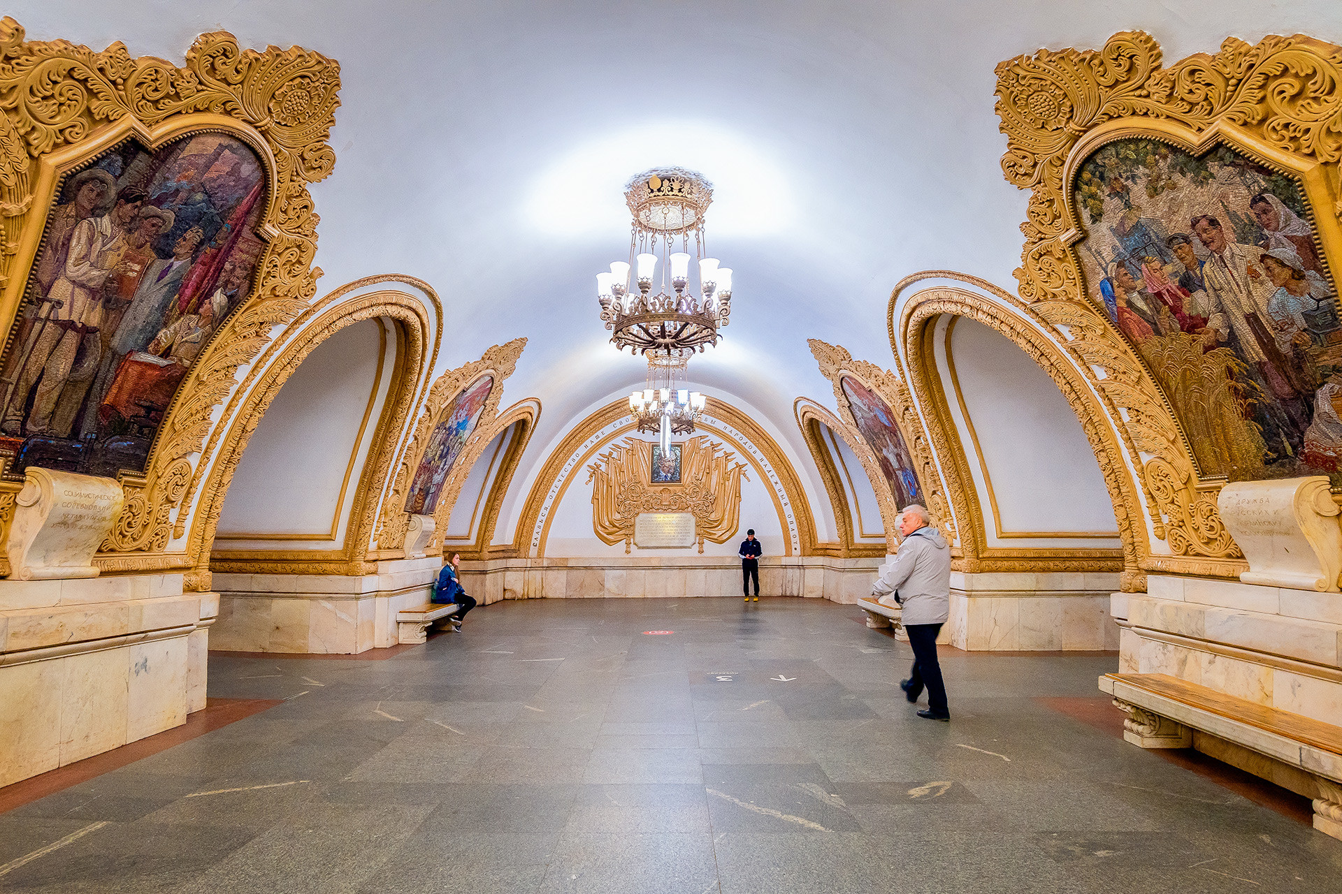 5 Lugares De Moscú Que Tienes Que Visitar Al Menos Una Vez En La Vida Russia Beyond Es