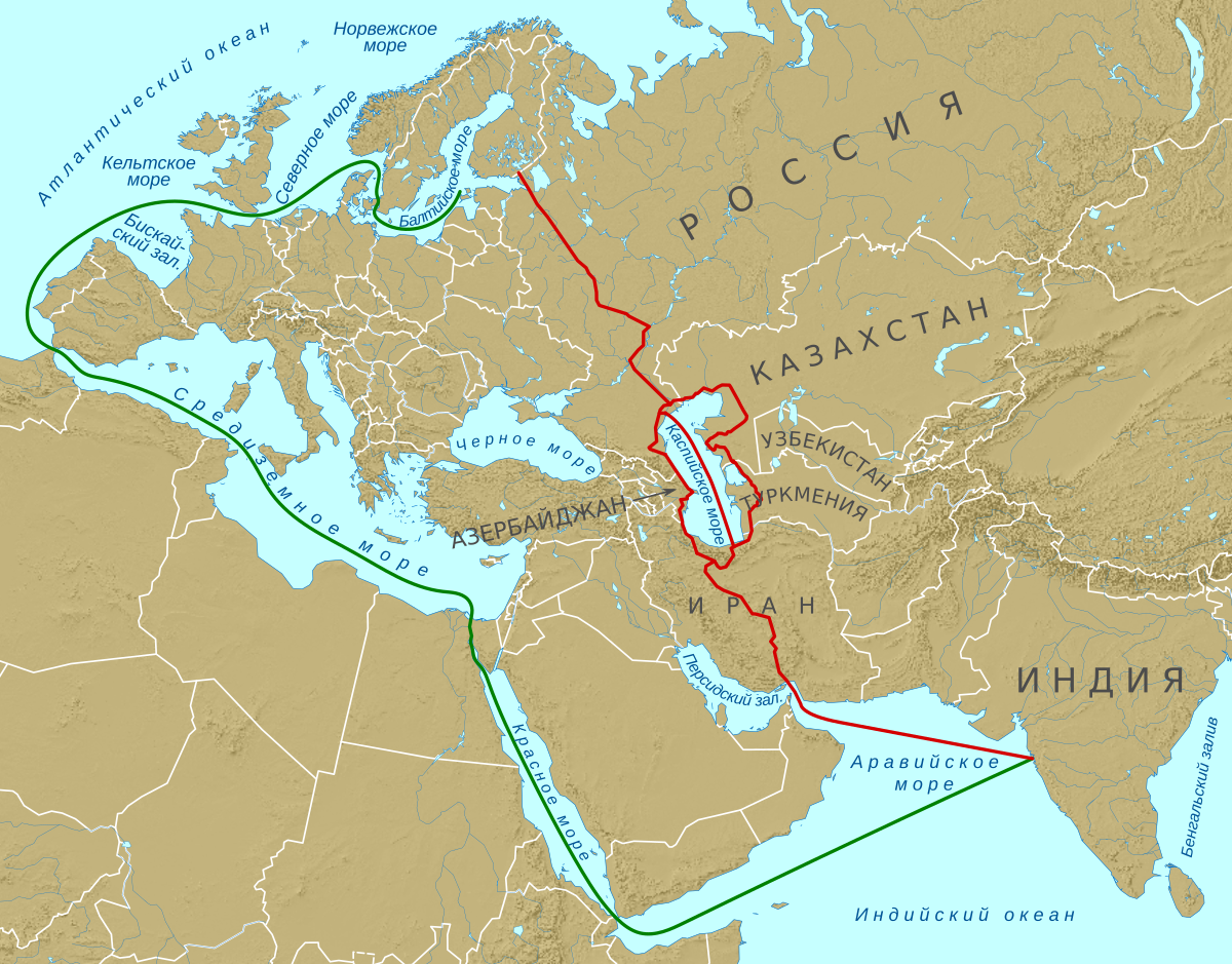 Shema transportne poti preko Sueškega prekopa (levo) in po koridorju Sever-Jug (desno) od Mumbaja (Indija) do Sankt Peterburga (Rusija)