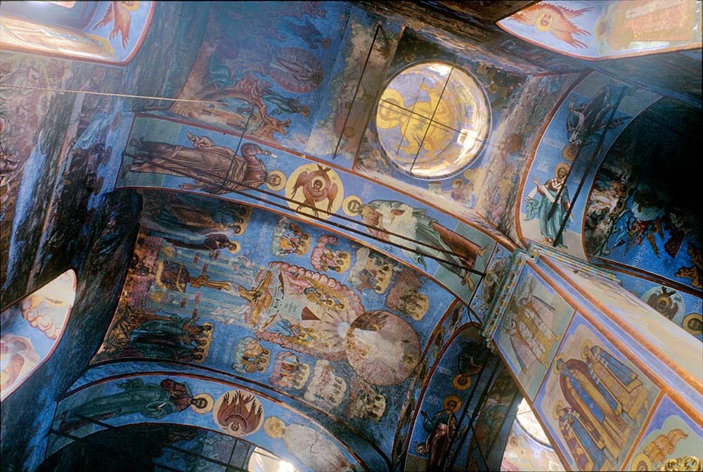 Cathedral of the Resurrection. Frescoes on west ceiling vault and piers. July 25, 1997