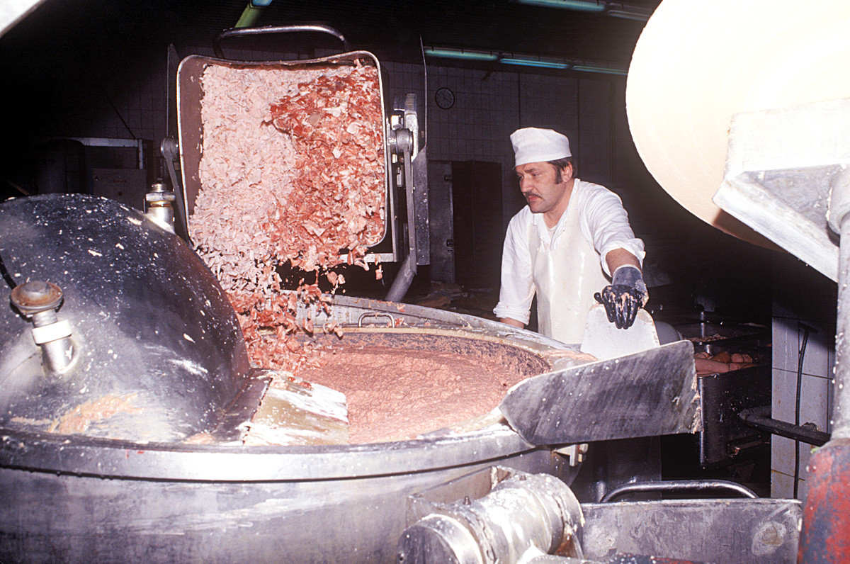 Why the Soviets' favorite bologna was called 'doctor's sausage' (PHOTOS