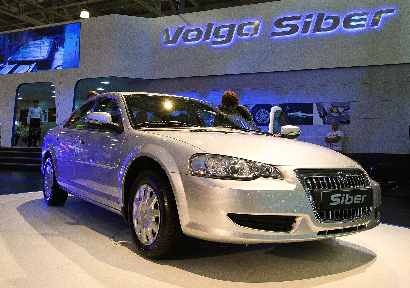 Volga Siber em salão de automóveis de Moscou.