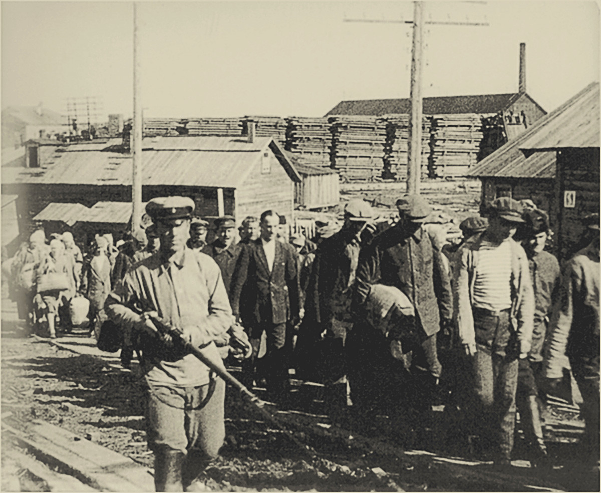 The Solovki prison camp (SLON), 1927-1928.