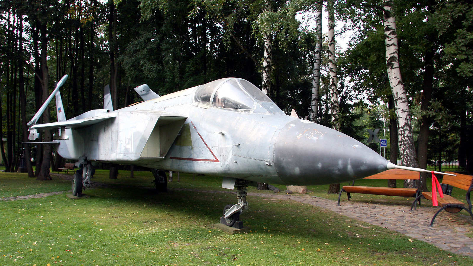 Yak-141 en el Museo de Vehículos de Vadim Zadorozhni en 2009.