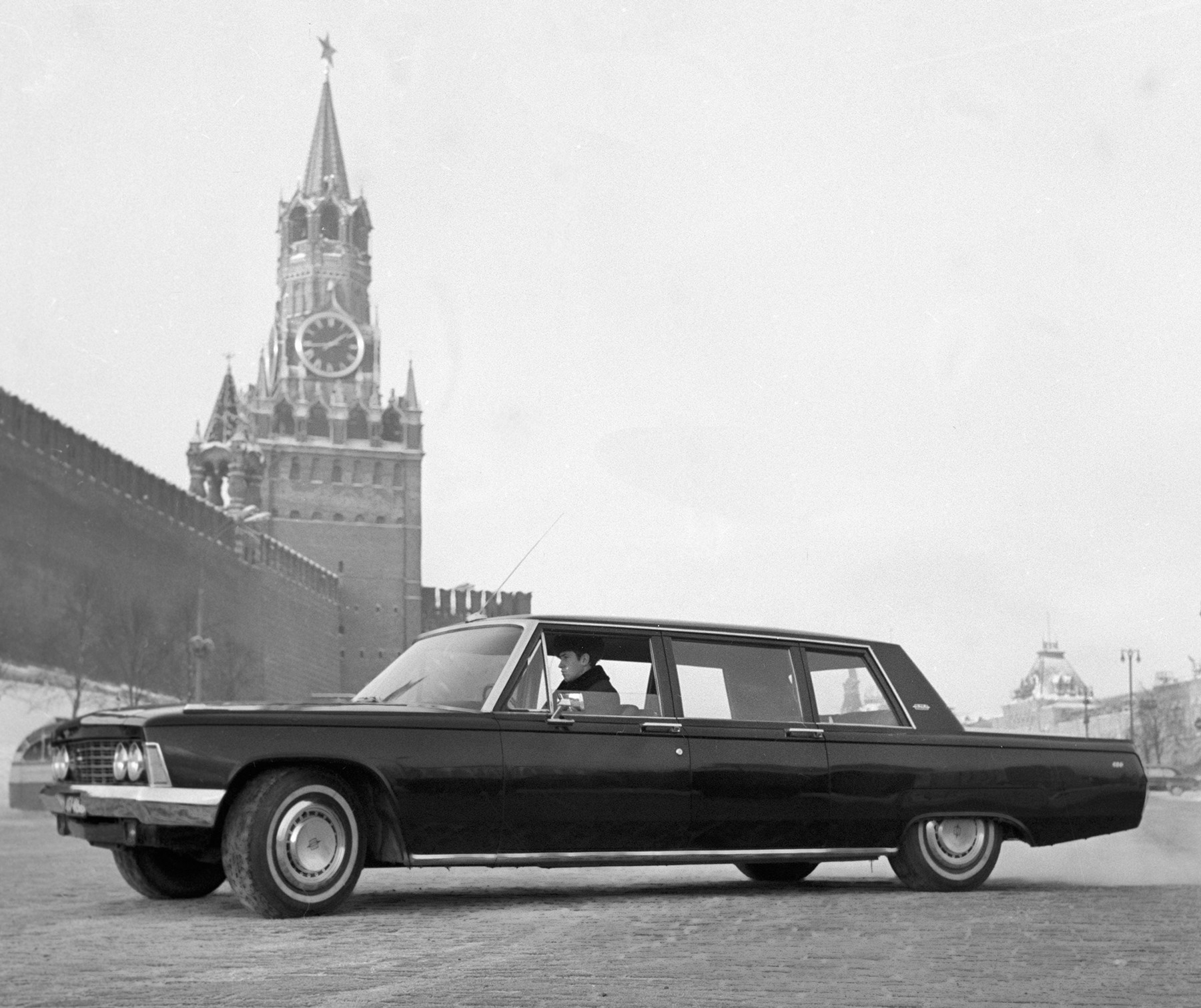ZIL-144。赤の広場、1968年。