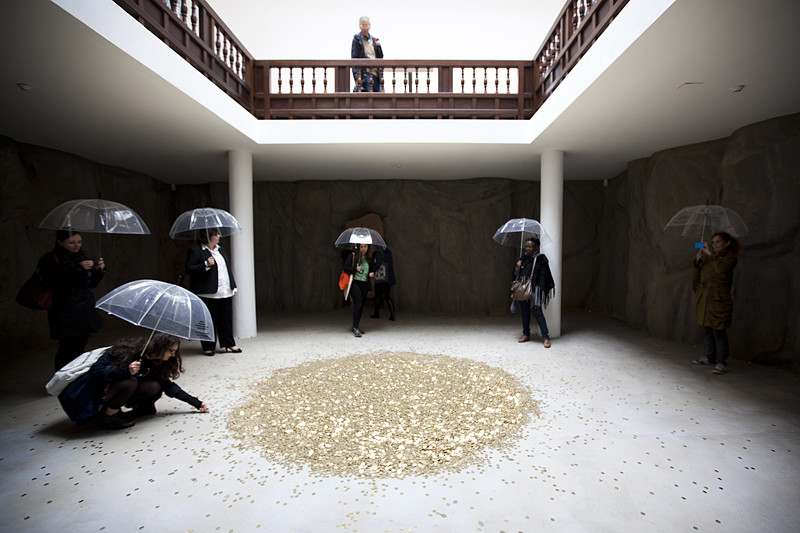 Il progetto di Vadim Zakharov “Danae” presso il Padiglione della Russia alla Biennale di Venezia
